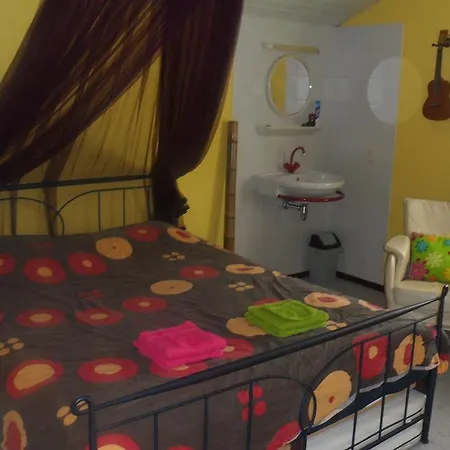 Bij Smam Bed & Breakfast