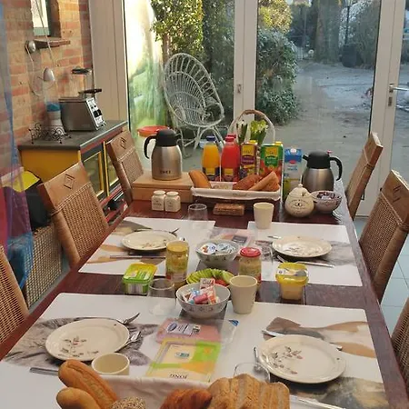 Bij Smam Bed & Breakfast *